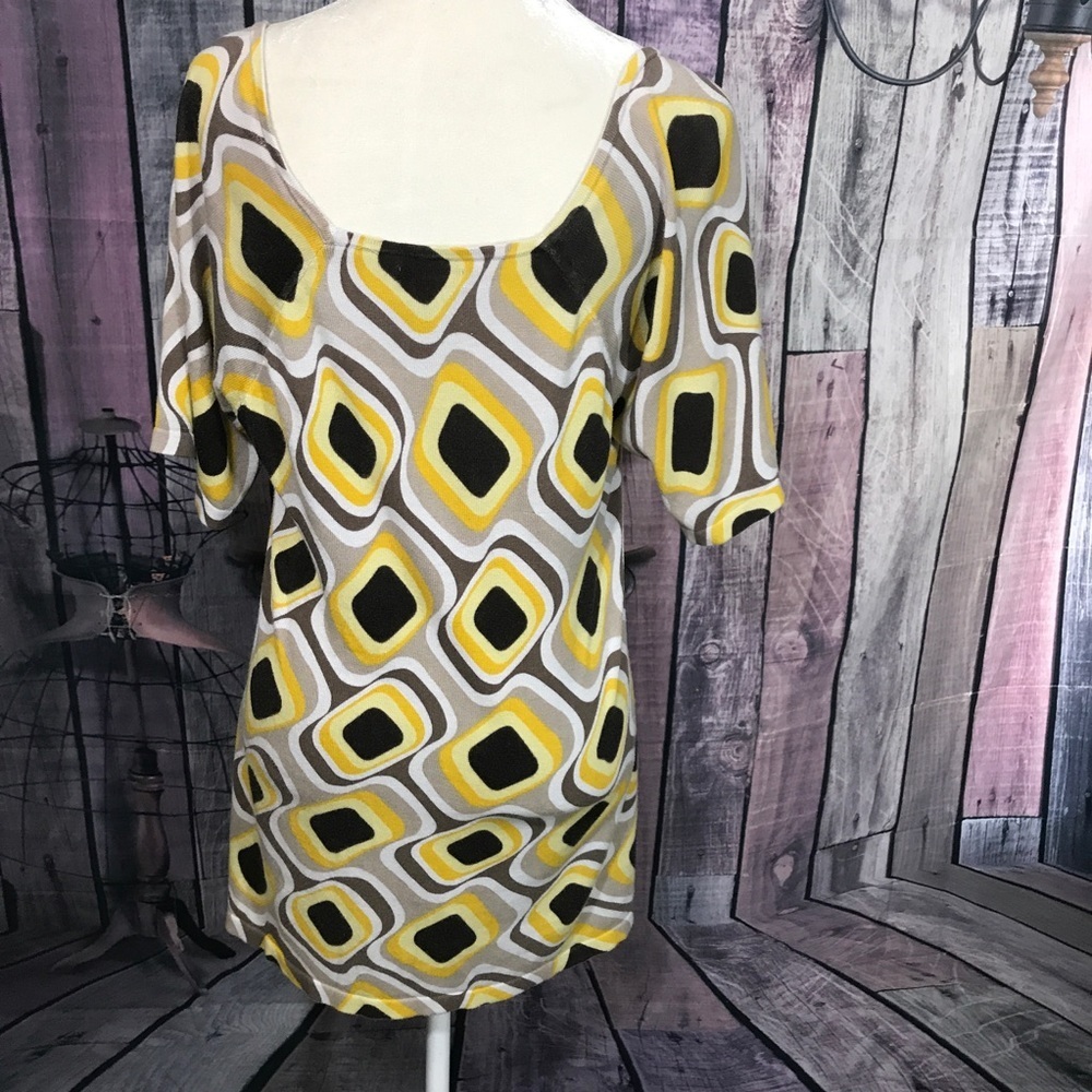 Geometric print top - Picture 5 of 6